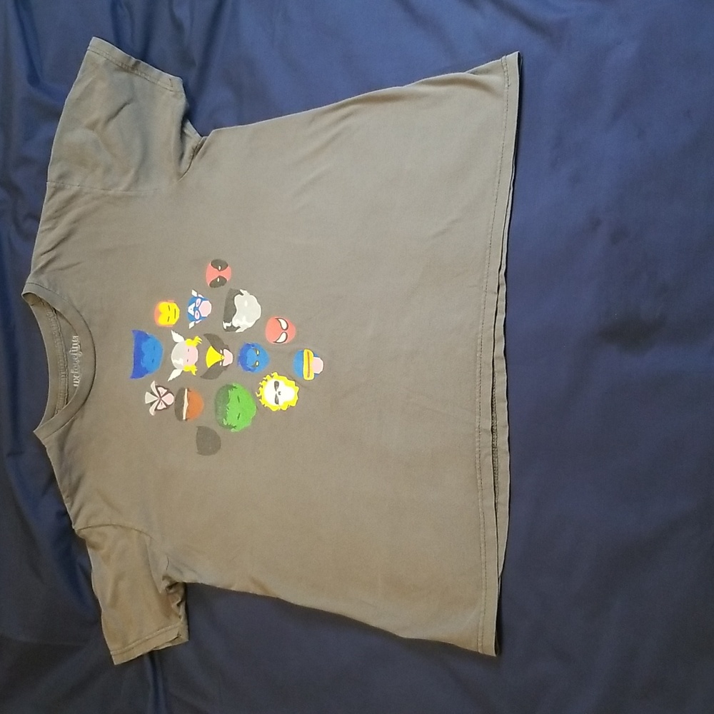 WE LOVE FINE MARVEL X-MEN AVENGERS Graphic T-Shirt Short Sleeve Gray Size L